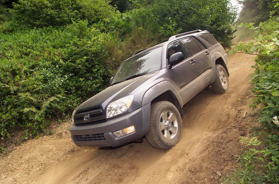  Toyota 4Runner 2003 года  (фото 4 из 41)